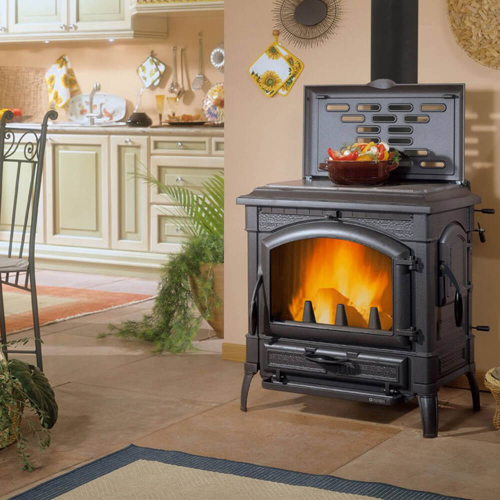 Poêle à bois Isotta con cerchi Evo 14.5kW